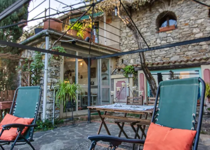 1 Bedroom Amazing In Zoagli Holiday home Zoagli