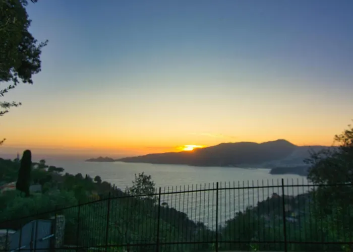 1 Bedroom Amazing In Zoagli *